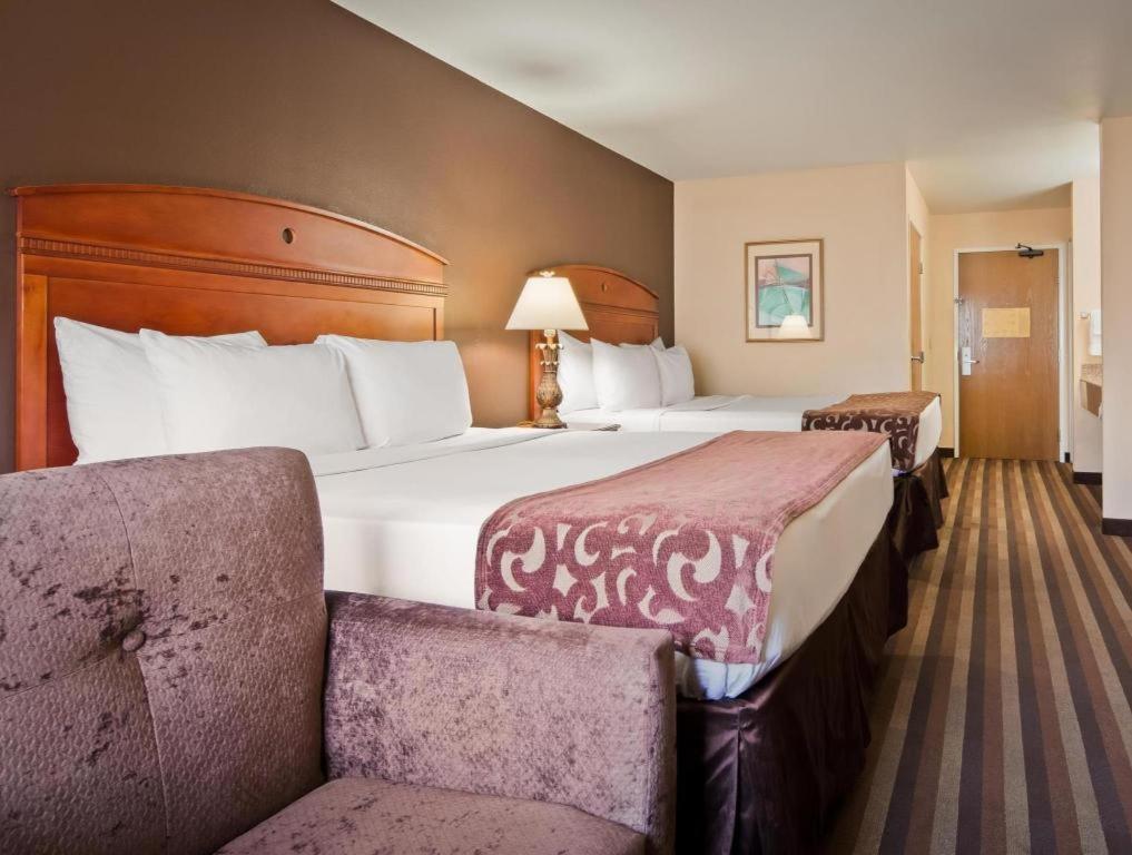 Best Western Manhattan Inn Eksteriør billede