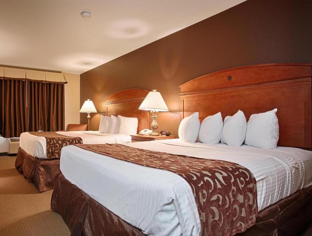 Best Western Manhattan Inn Eksteriør billede