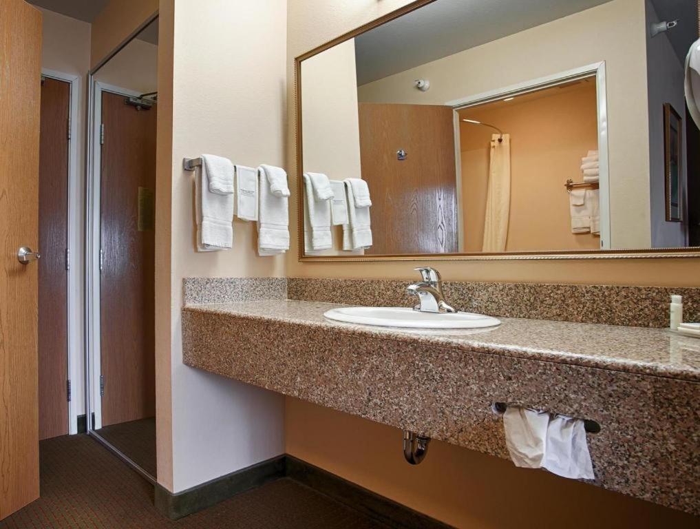 Best Western Manhattan Inn Eksteriør billede