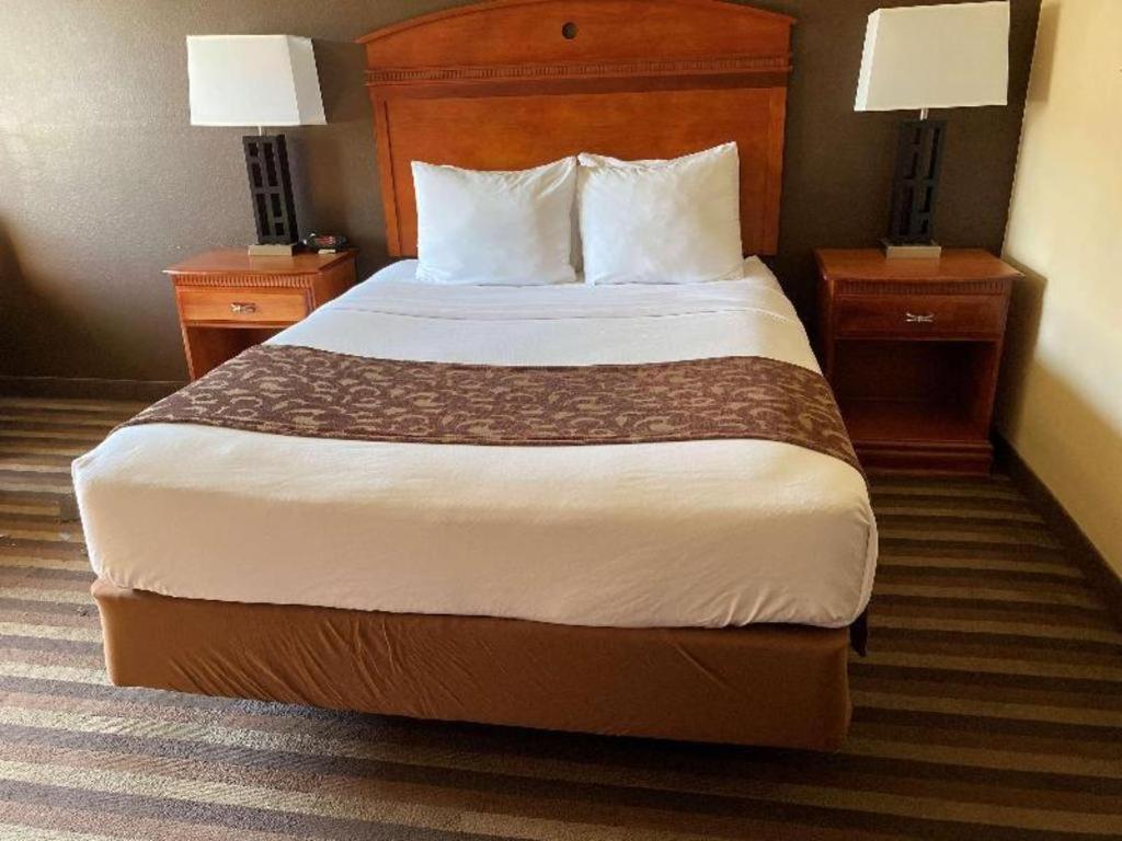 Best Western Manhattan Inn Eksteriør billede
