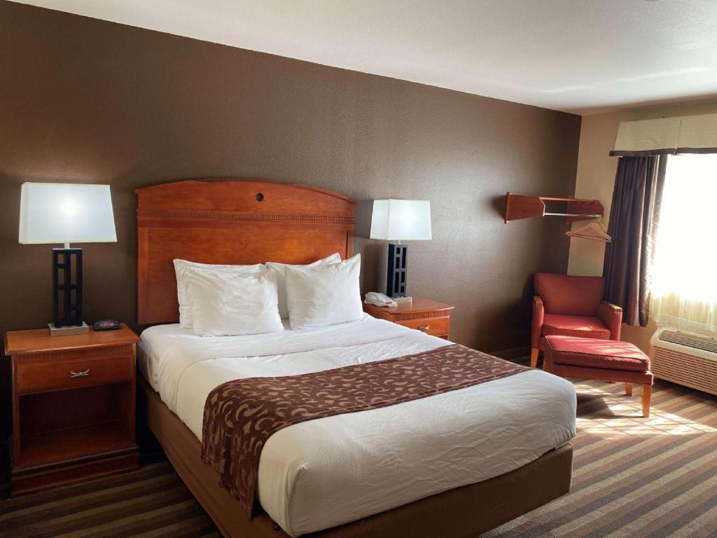 Best Western Manhattan Inn Eksteriør billede